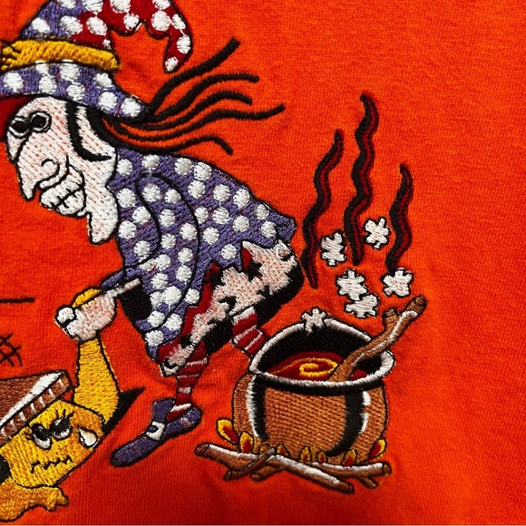 VINTAGE Shenanigans Embroidered Long Sleeve Cotton Halloween Shirt Size medium - Picture 7 of 12